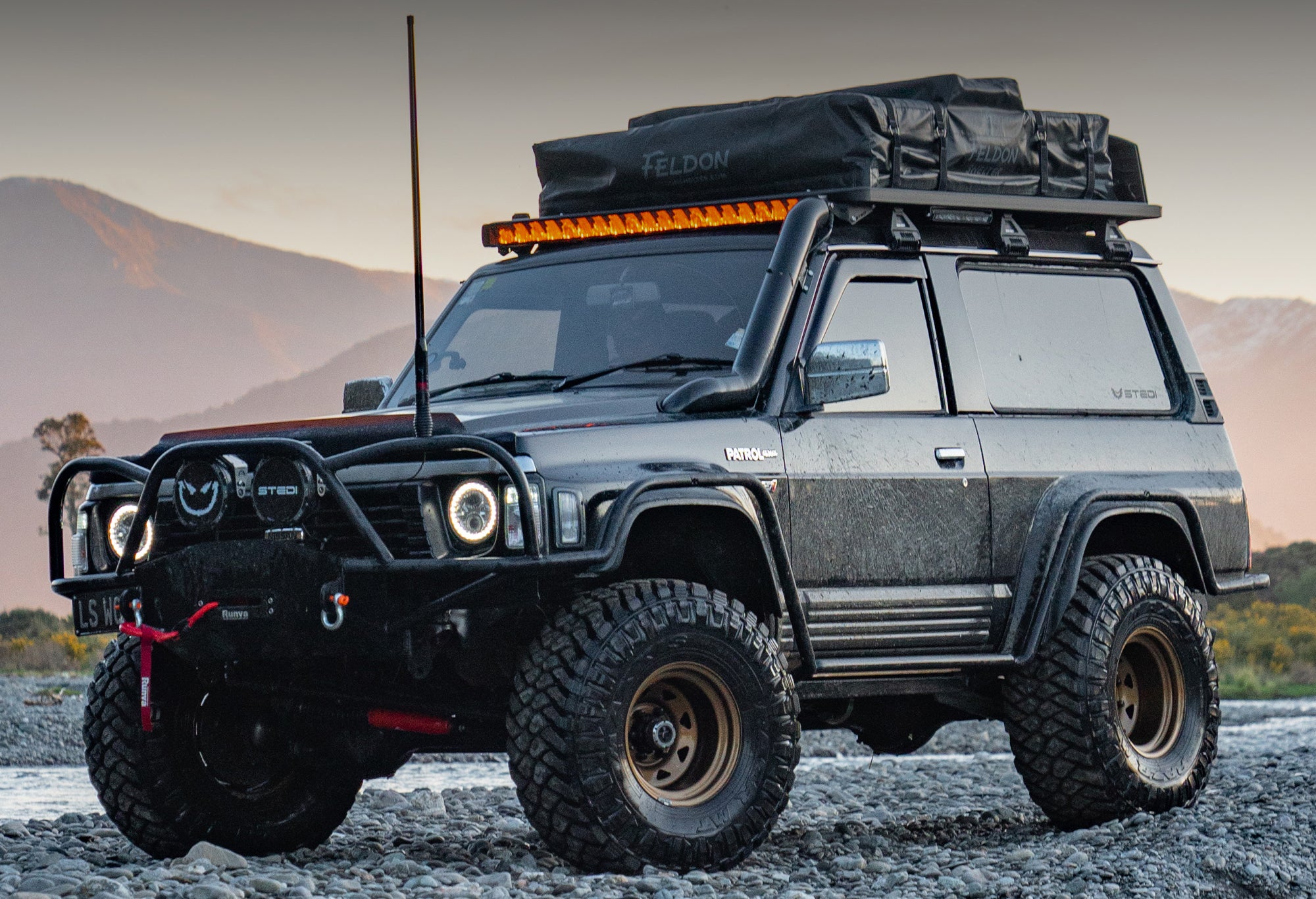 Nissan Patrol with Stedi spotlights and light bar