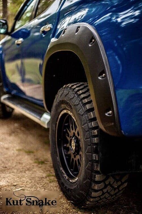 Kut Snake Flares for Mitsubishi Triton MR Models - NZ Offroader