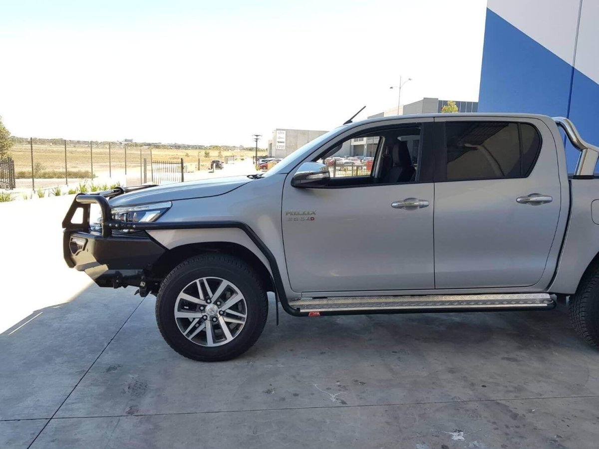 MCC Side Rails 030-09SR for Nissan Navara D22 - NZ Offroader