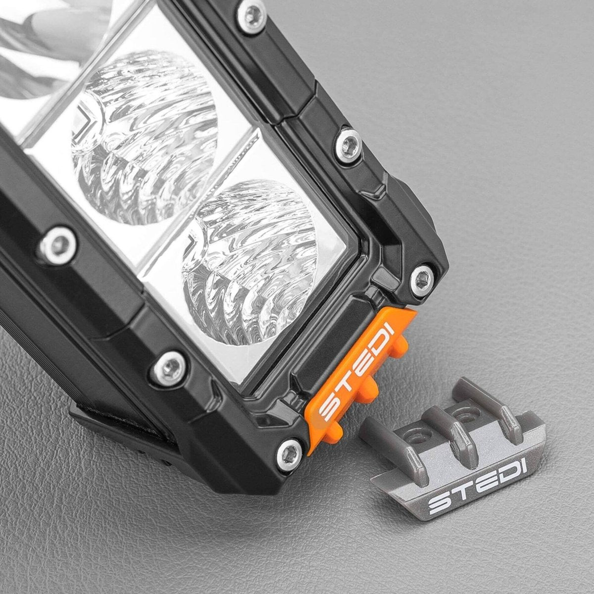 STEDI ST3301 PRO 18.6 INCH 12 LED LIGHT BAR - NZ Offroader