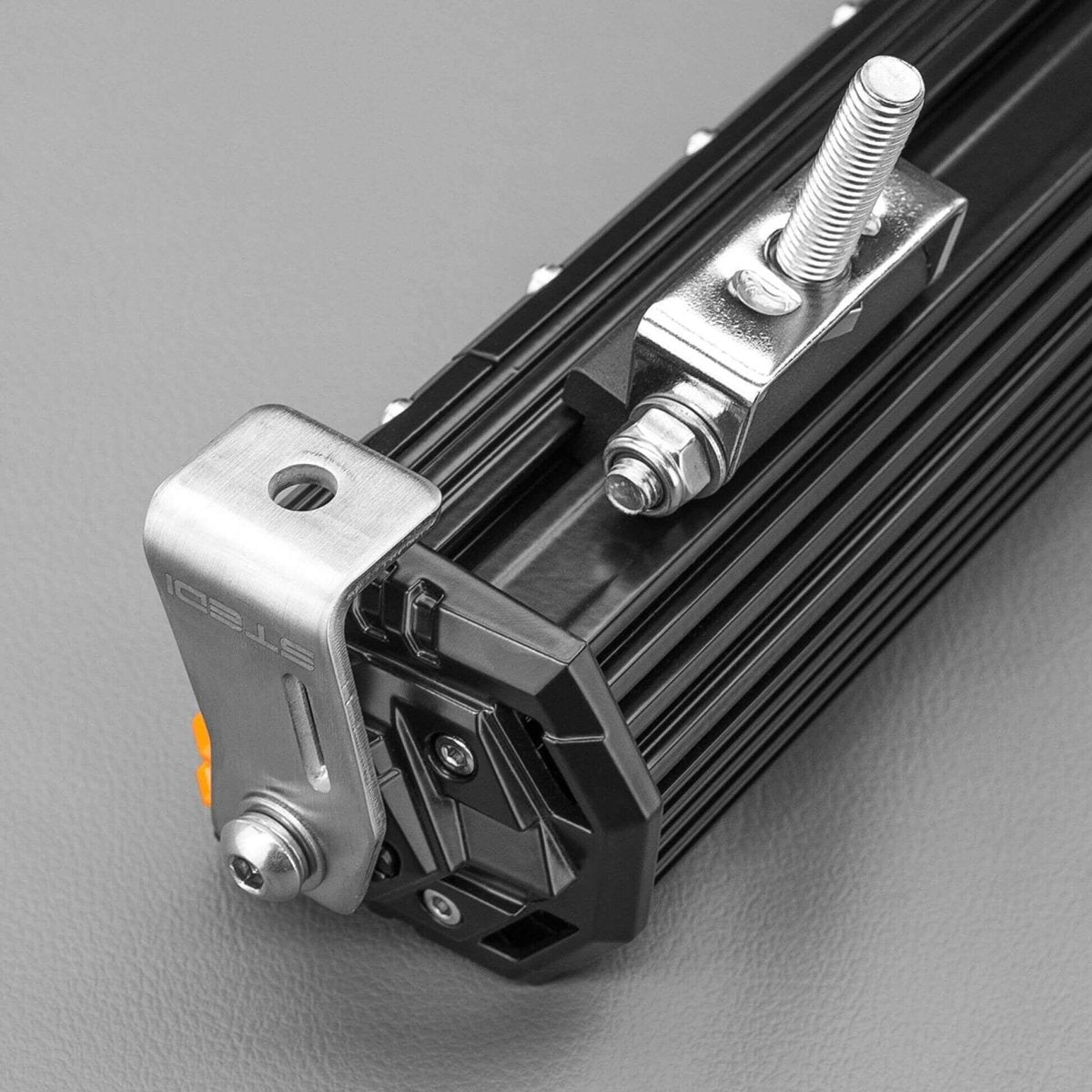 STEDI ST3301 PRO 18.6 INCH 12 LED LIGHT BAR - NZ Offroader